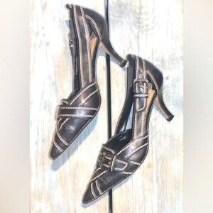 NYT New York Transit Black and White pointed toe Heels    5 1/2M